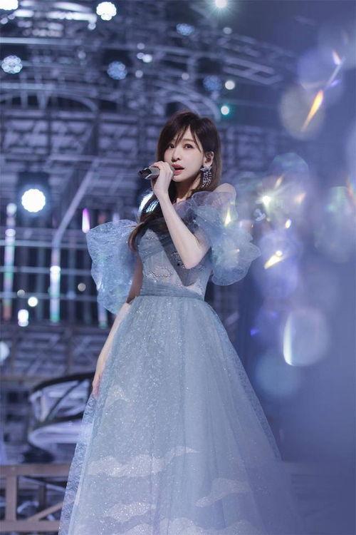 王心凌花絮,甜蜜瞬间,揭秘偶像幕后生活