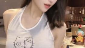 女主播镜子亮点洗澡